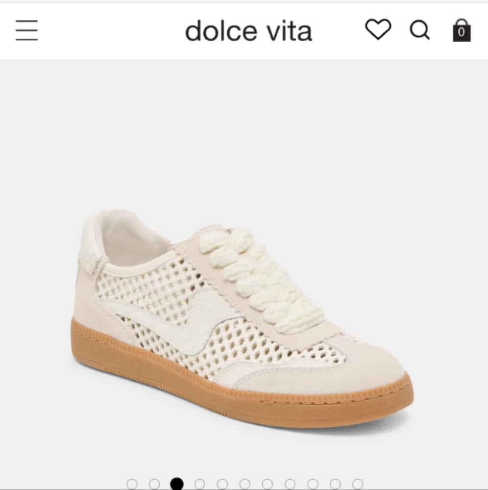 NIB Dolce Vita Notice Ivory Perforated Nubuck Sneakers size 9.5 with extra laces